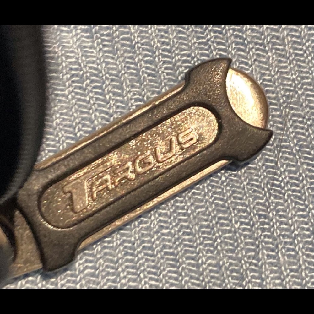 Targus Zippered Accessory Pouch - Picture 5 of 5